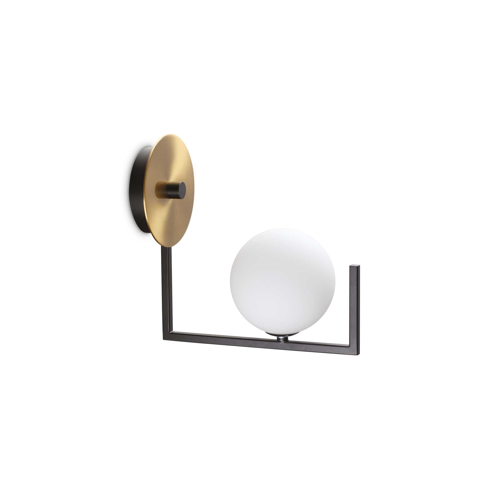 Birds ap1 Wall Light - Black & Satin Brass Finish, IP20