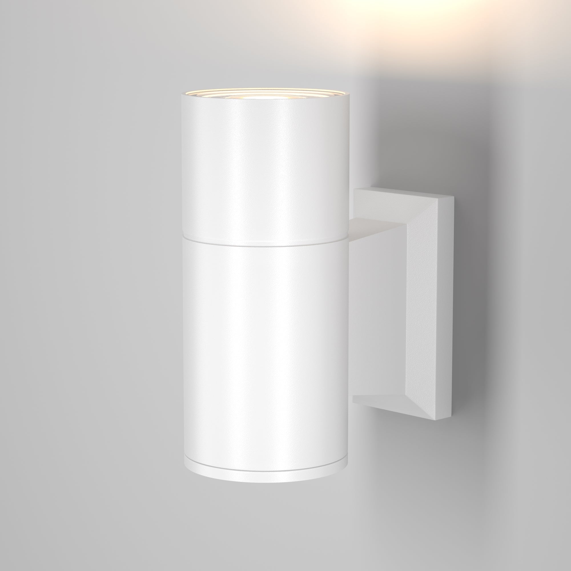 Bowery Wall Light - Various Sizes & Colours