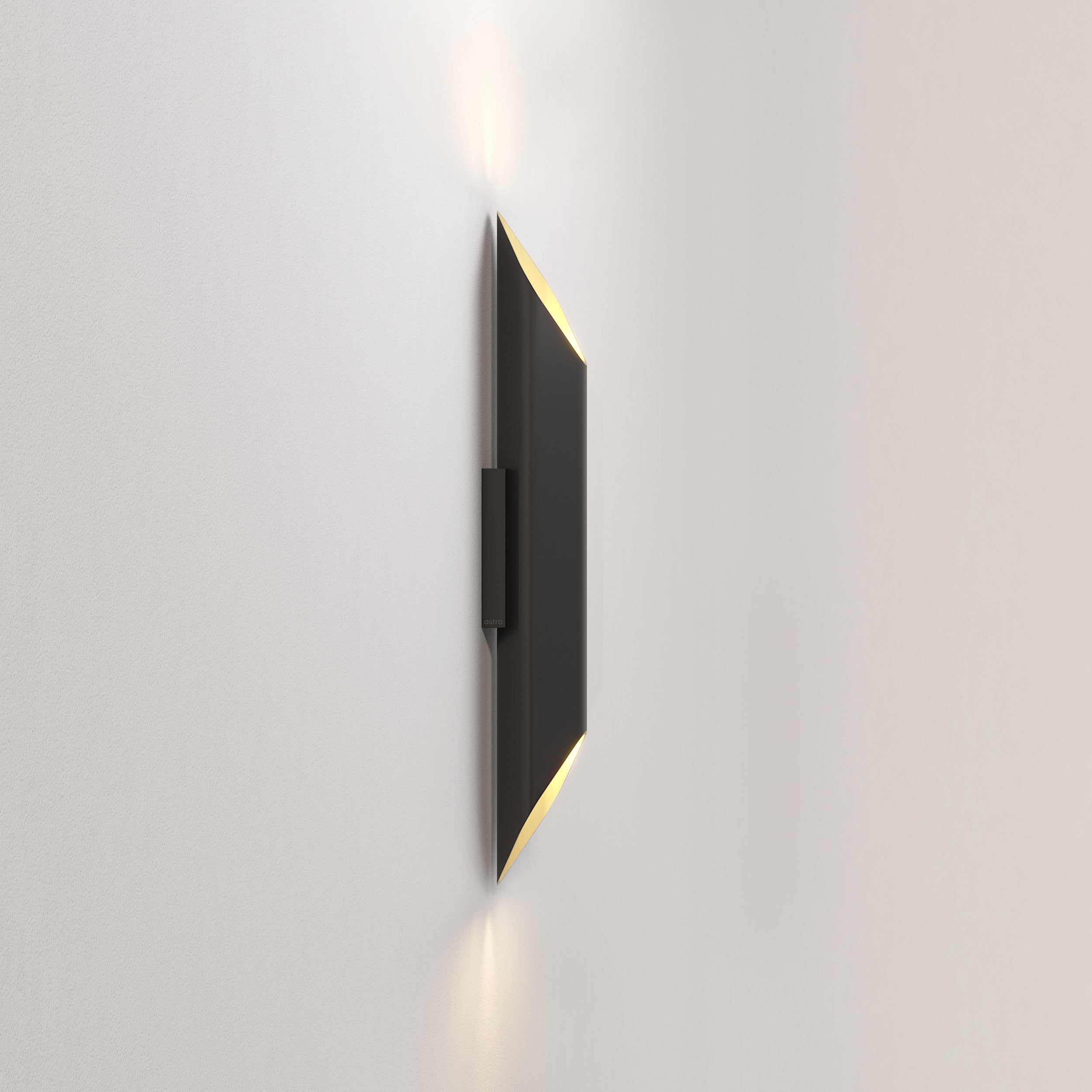 Ako 420/600 Phase Wall Light- Black/ White