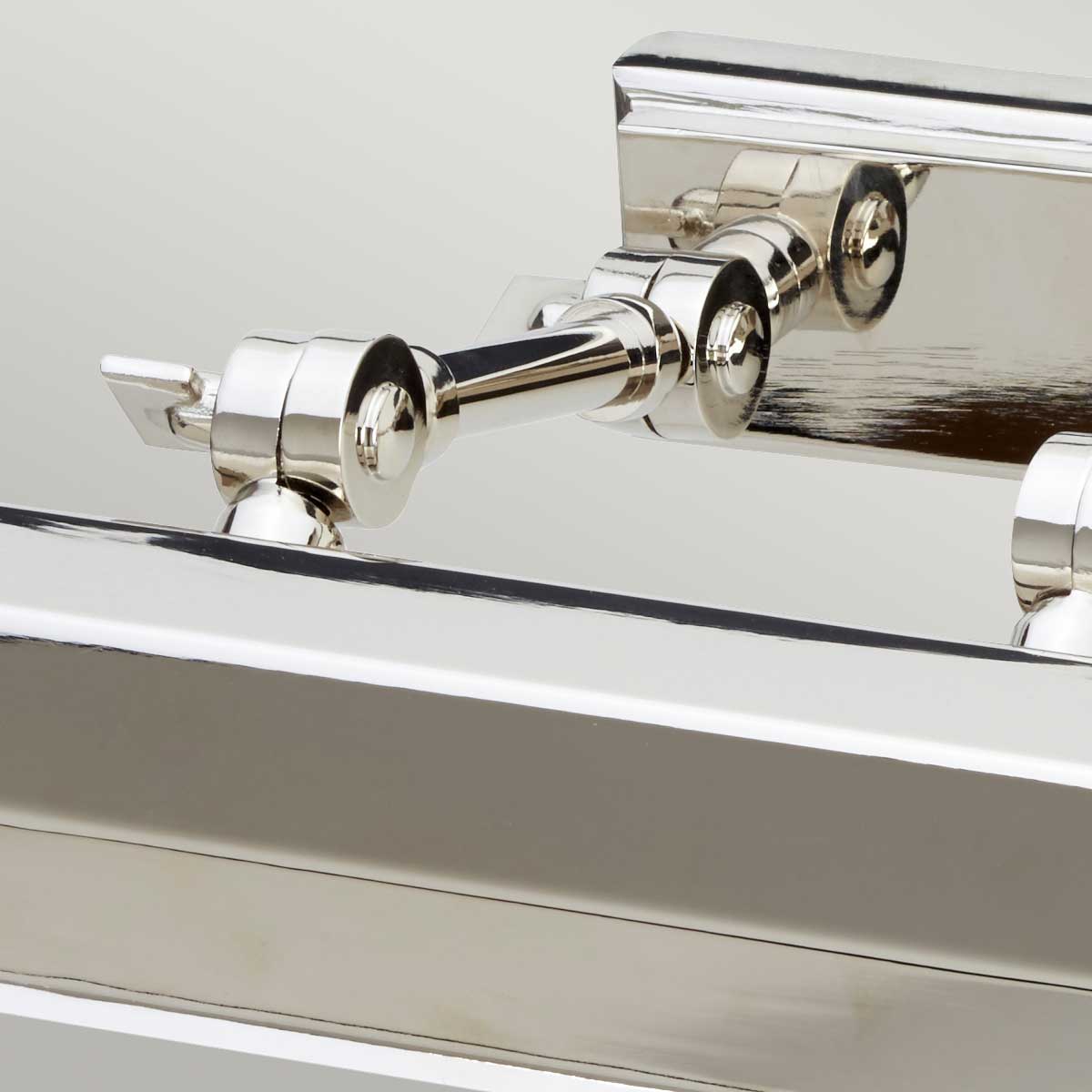 Chawton Small/Medium/Large Picture Light - In Various Finishes E14