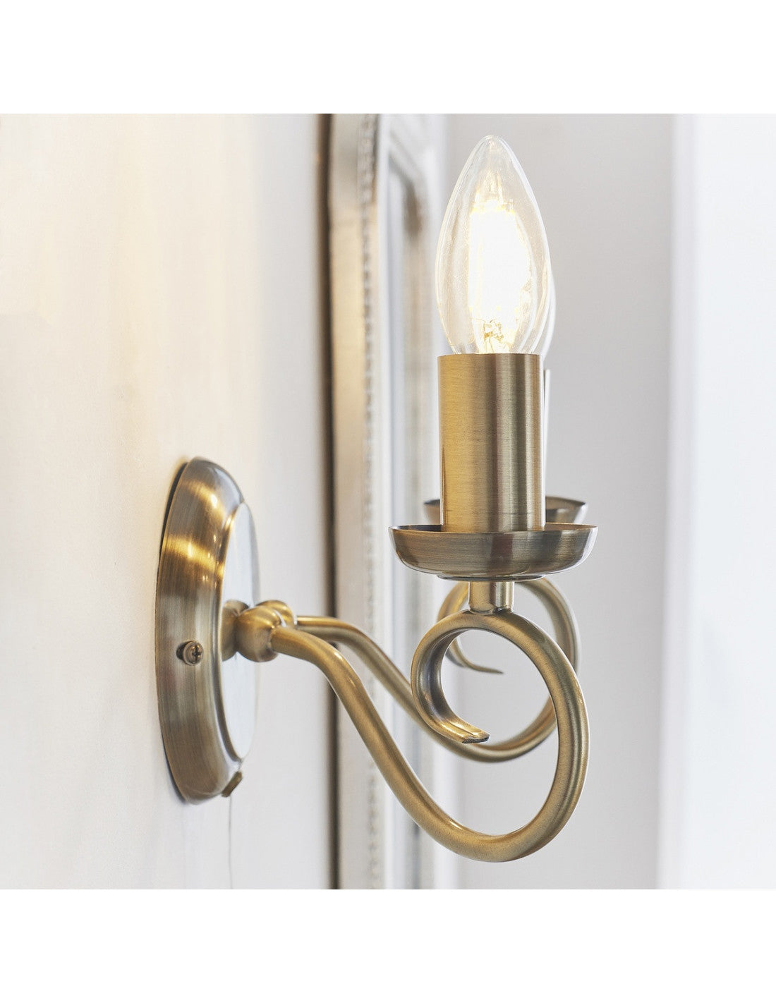 Ketley 1/2Lt Wall Light - Antique Brass