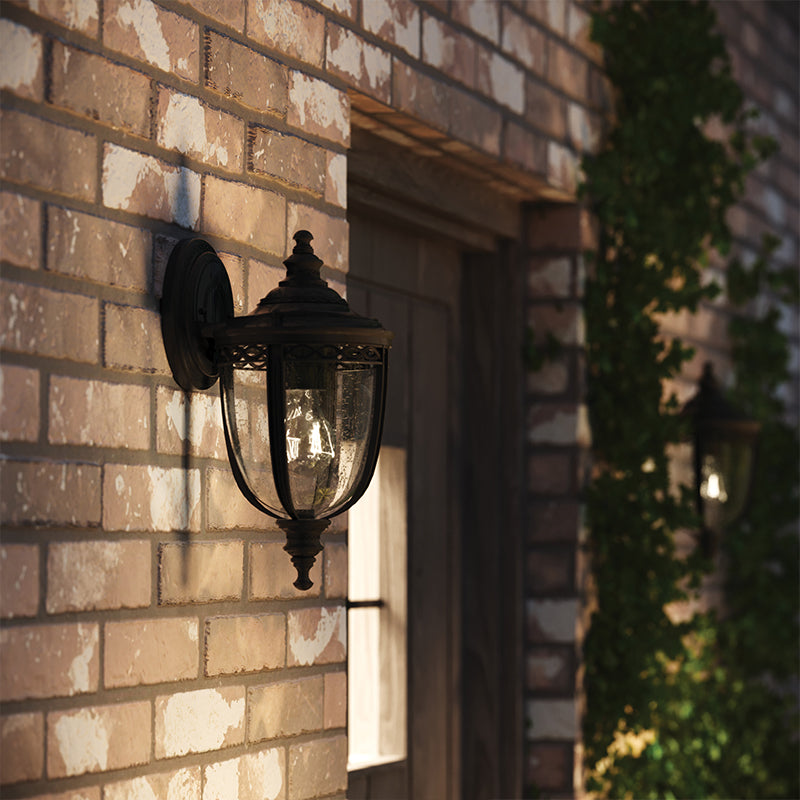 English Bridle Small Wall Lantern - Black Finish