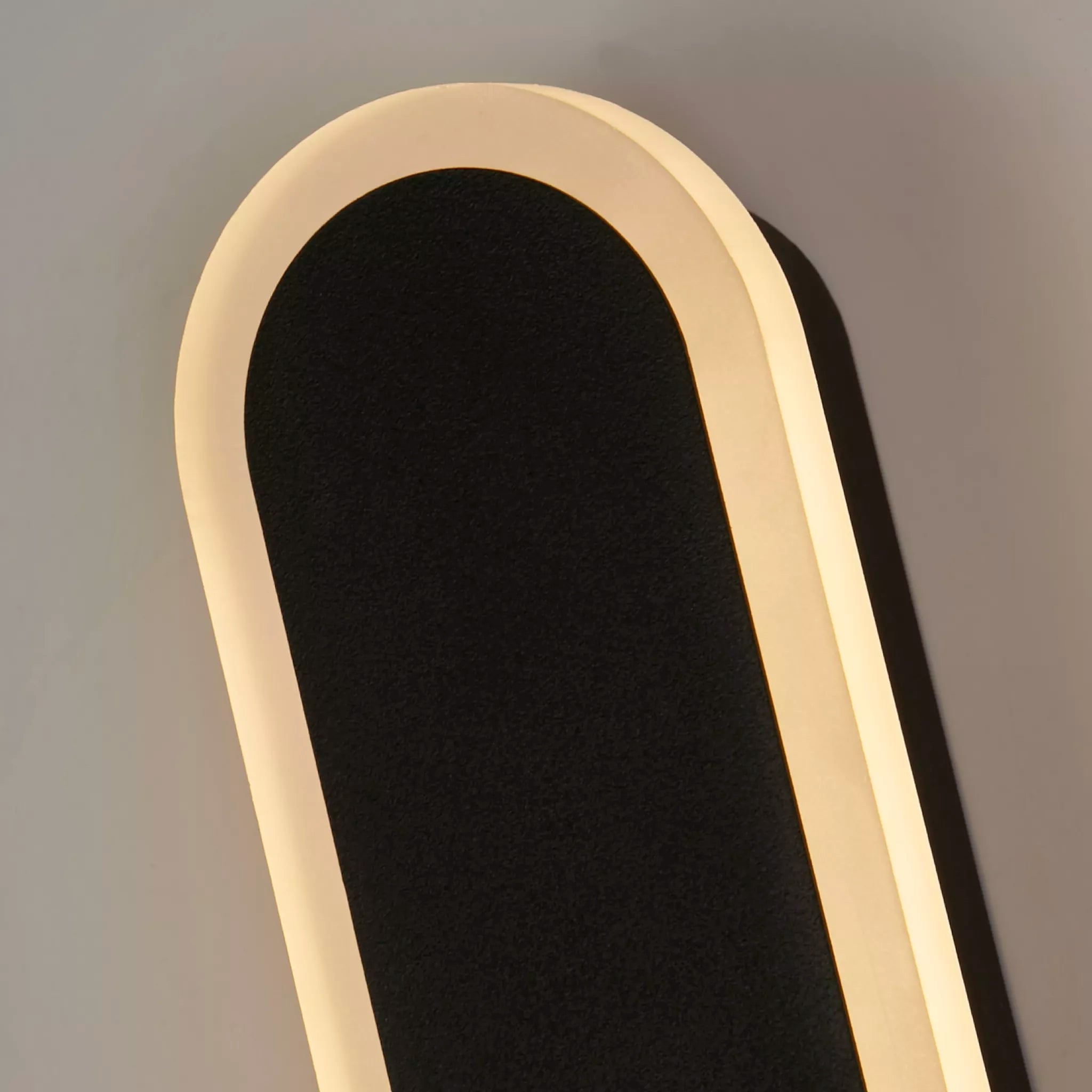 Bordo LED Linear Wall Light- Square/ Oval Finishes