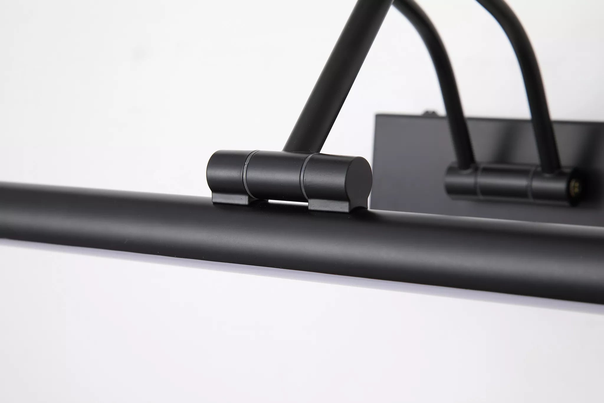 Herron Rechargeable Wall Lamp - Matt Black