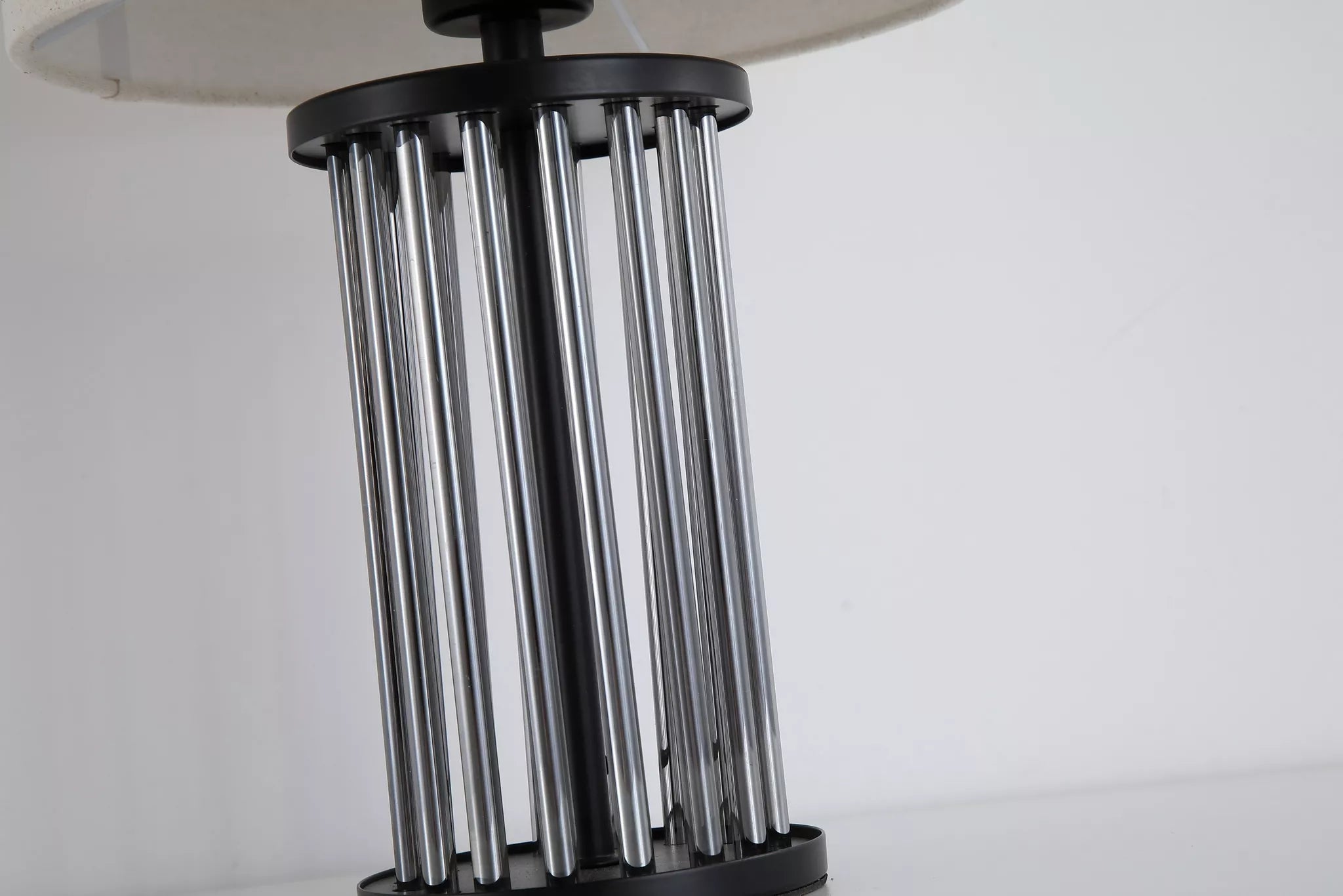 Swizzle 1Lt Table Lamp, Matt Black / Gold