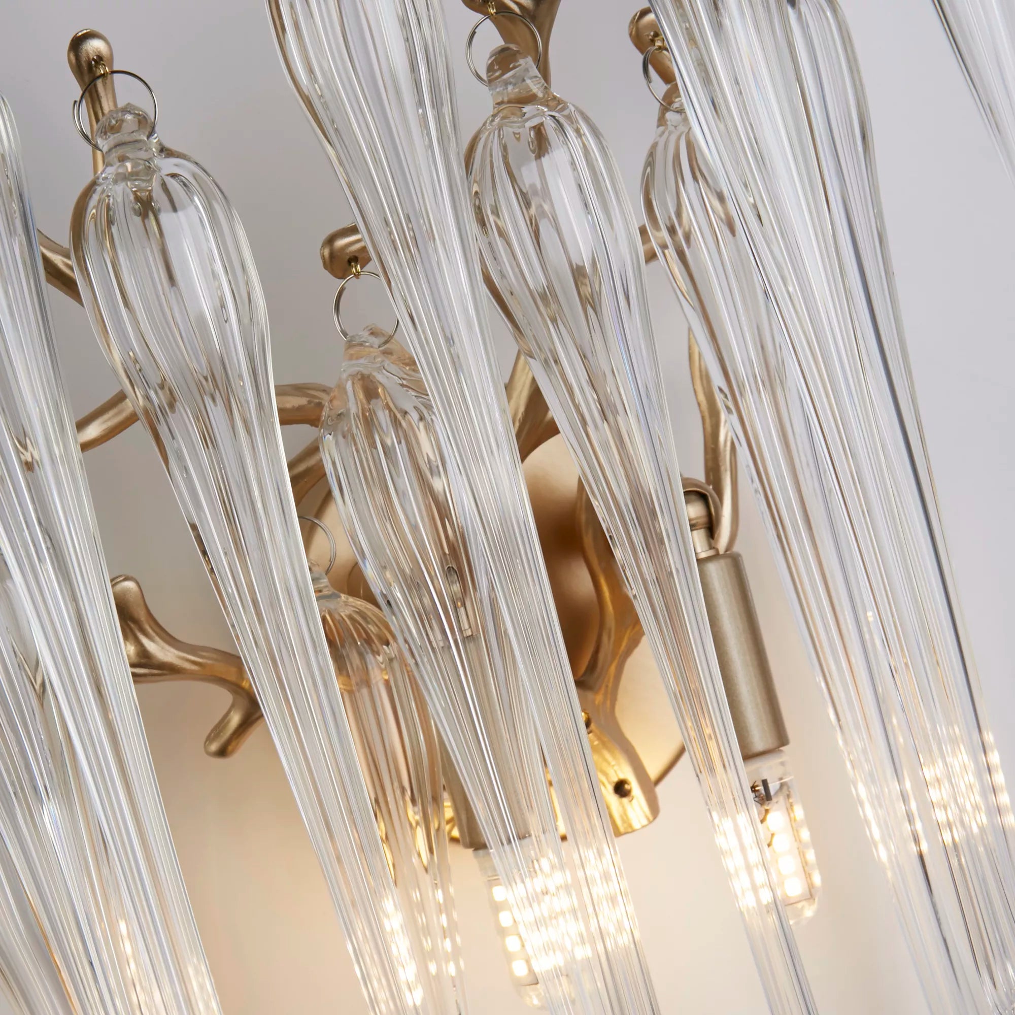 Heritage 2Lt Wall Light- Gold Metal and Clear Glass Drops