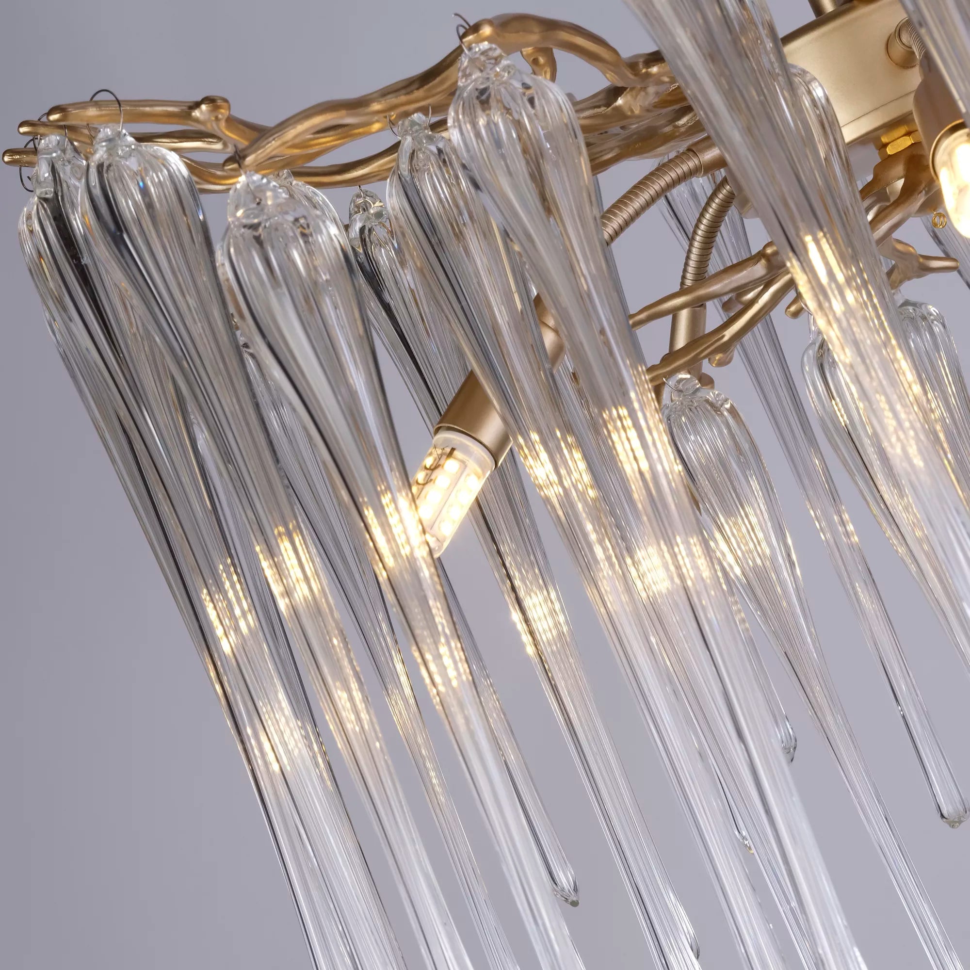 Heritage 5Lt Chandelier- Gold Metal and Clear Glass Drops