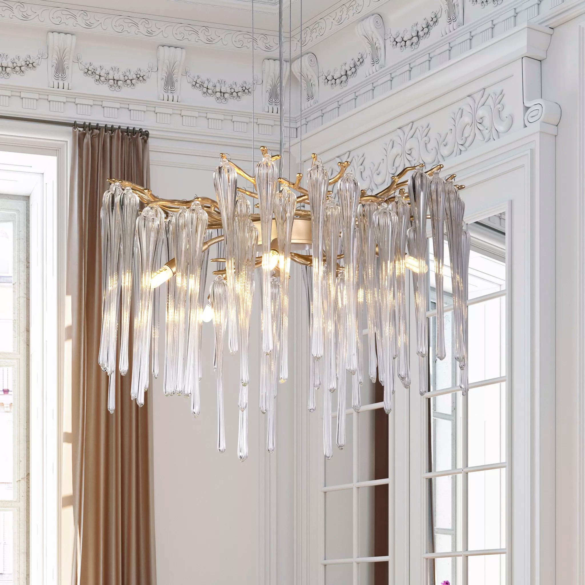 Heritage 5Lt Chandelier- Gold Metal and Clear Glass Drops