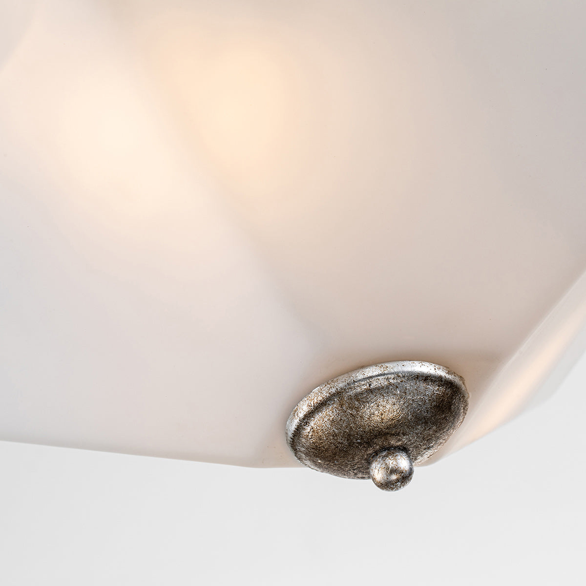 Star 2 lt Flush - Distressed E27