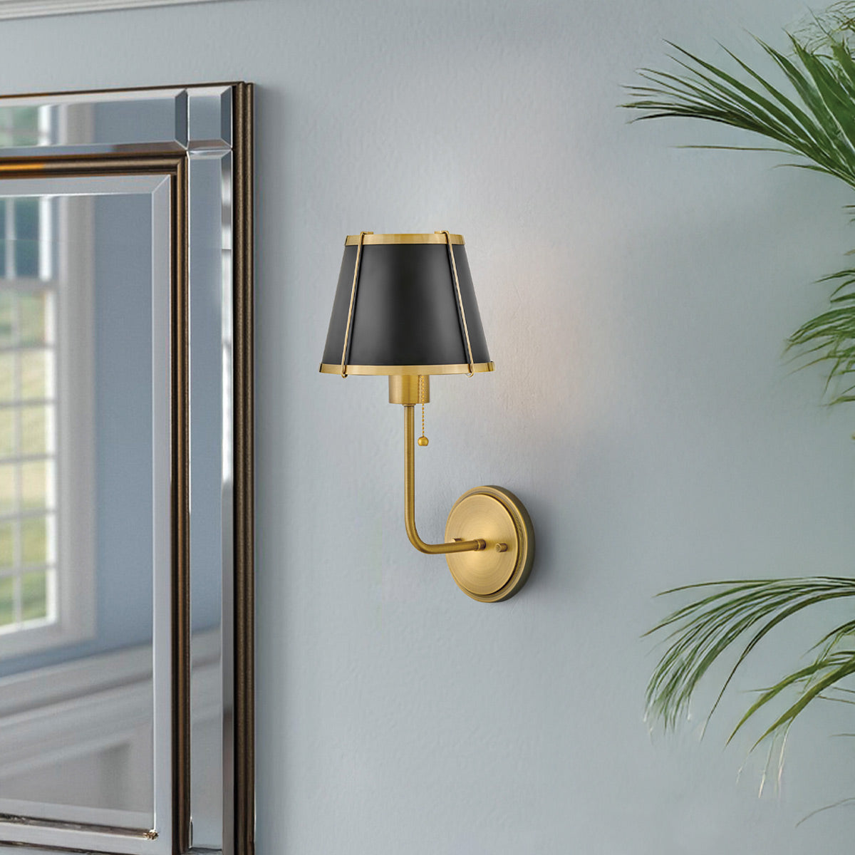 Hinkley Clarke 1 lt Wall Light with Pull switch - E27