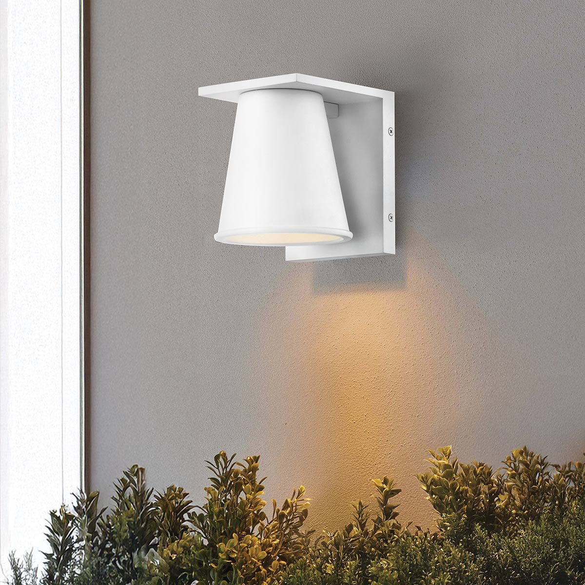 Hinkley Coastal Wall Lantern - GU10