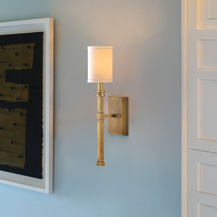 Hinkley Moore 1 lt Wall Light - Heritage Brass with Ivory Linen Shade