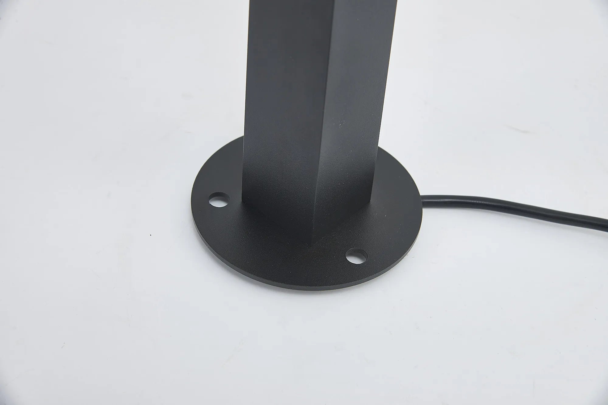 Interlaken 60cm Bollard- Black