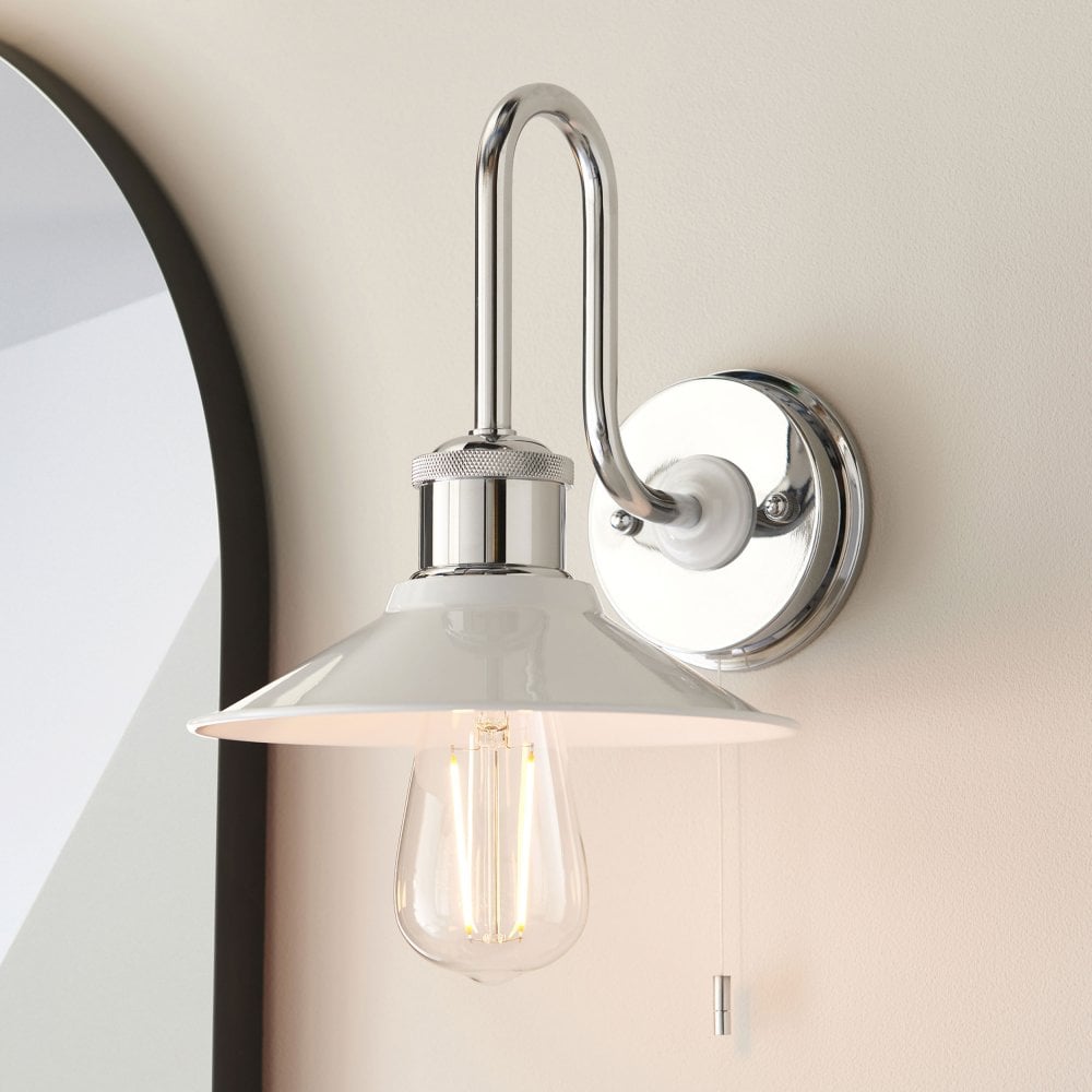 Regency 1Lt Bathroom Wall Light IP44 - Chrome