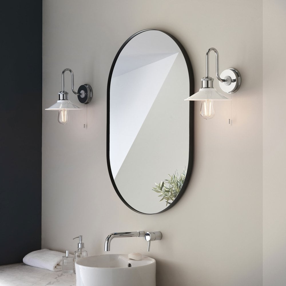 Regency 1Lt Bathroom Wall Light IP44 - Chrome