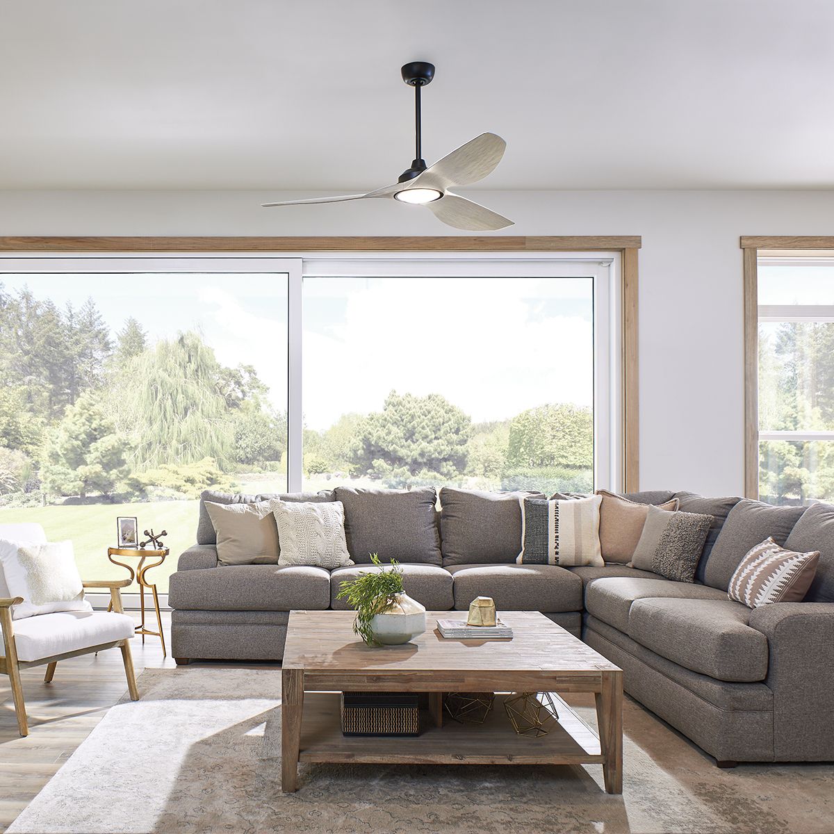 Imari IP20 - 65in / 165cm Fan - Satin Black