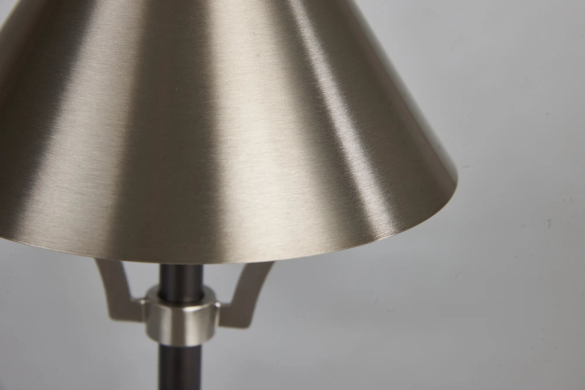 Legan Rechargeable Table Lamp- Various Colours