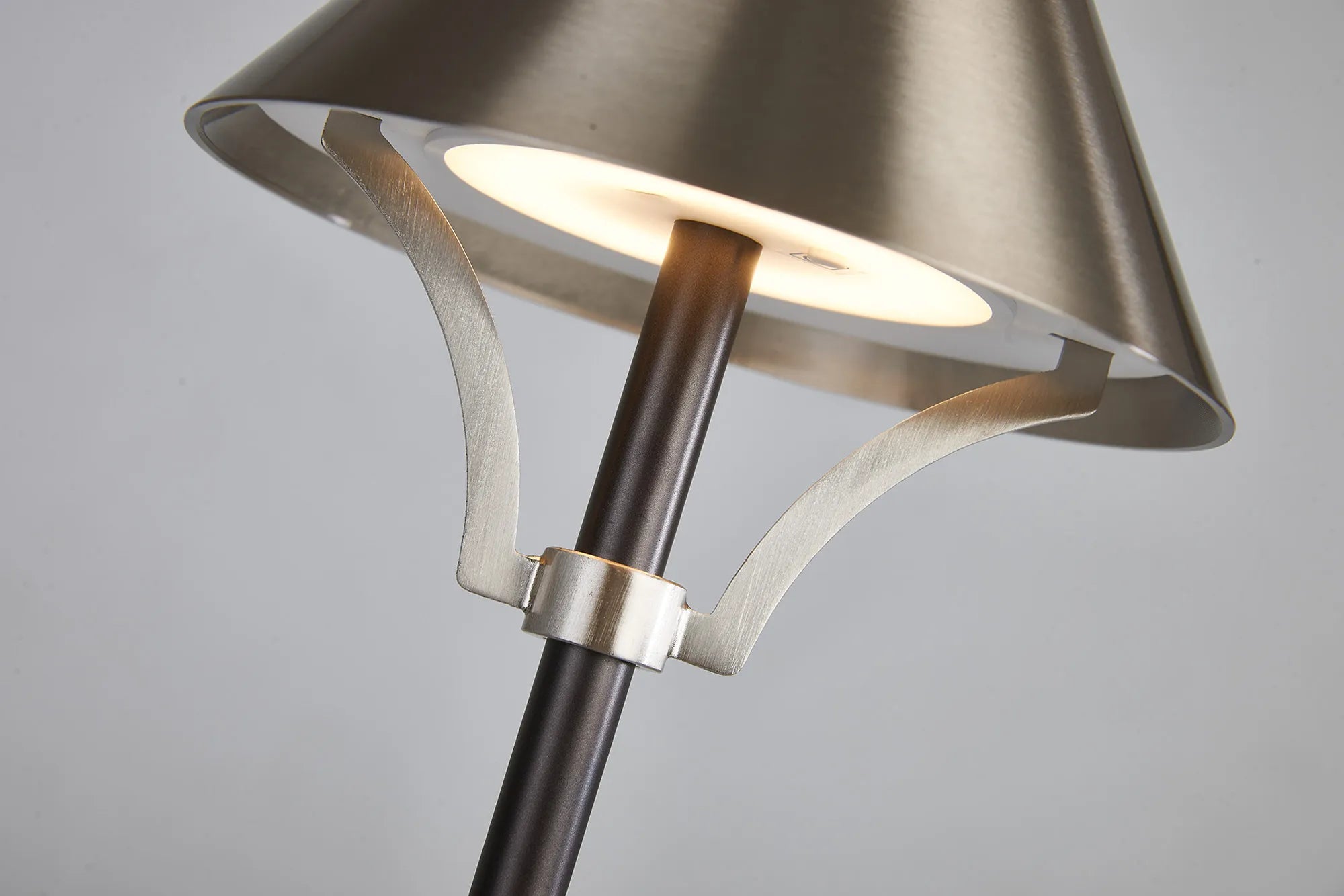 Legan Rechargeable Table Lamp- Various Colours