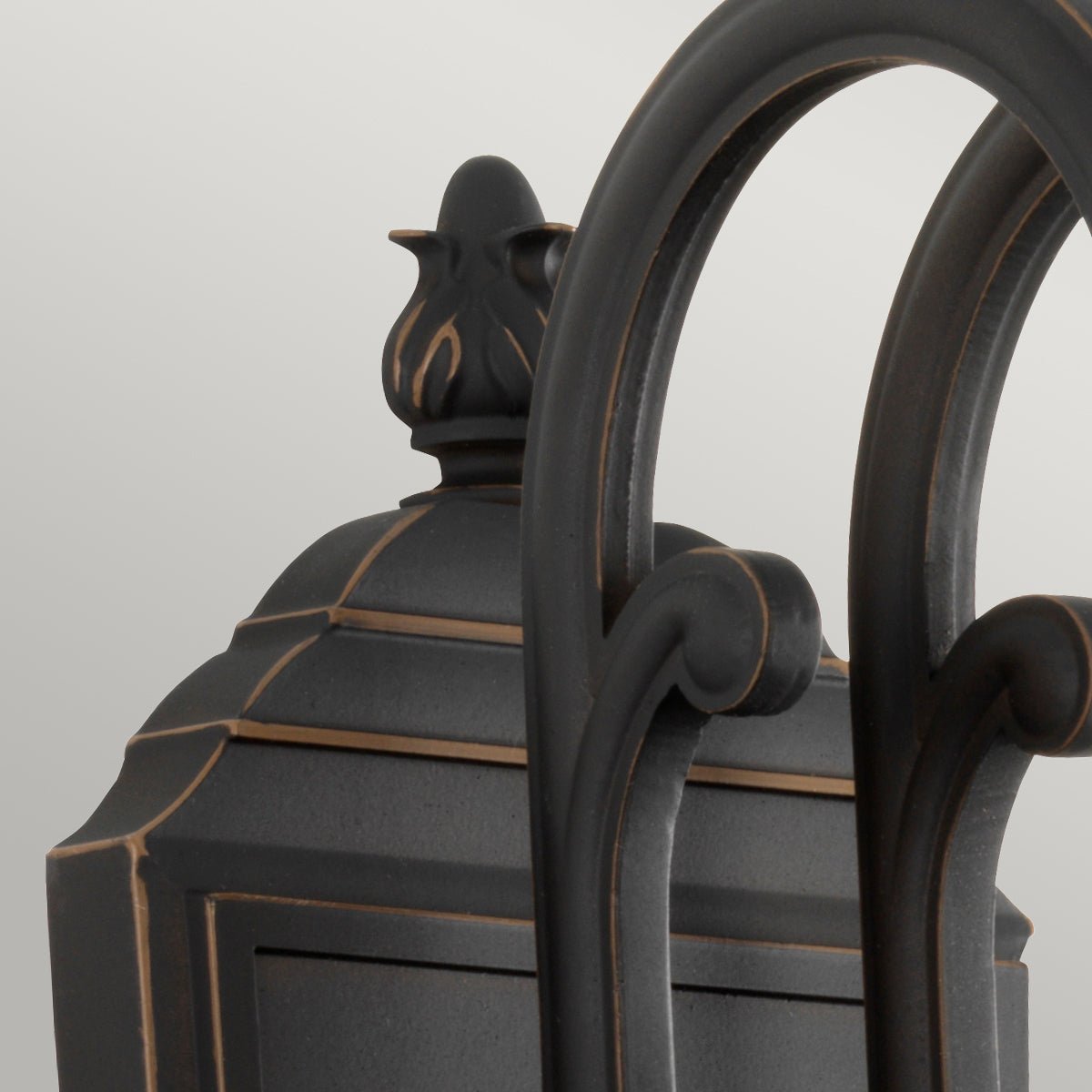 Luverne Medium Wall Lantern - Rubbed Bronze Finish