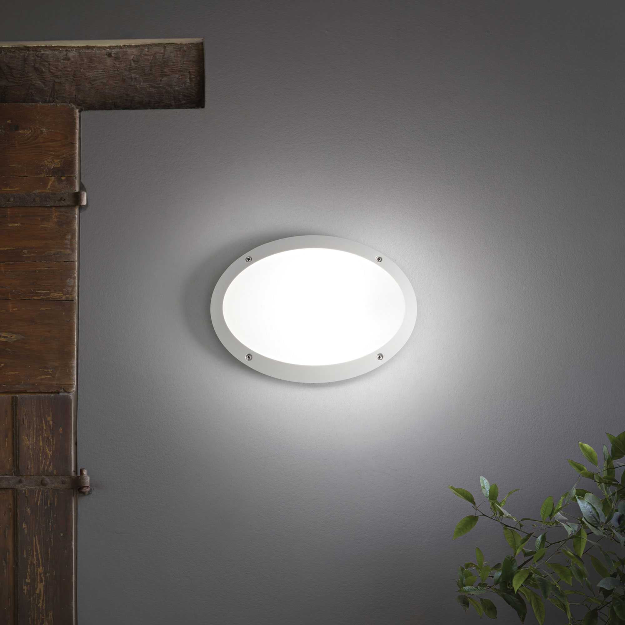 Medea Wall Light - White/Black Finish - Cusack Lighting