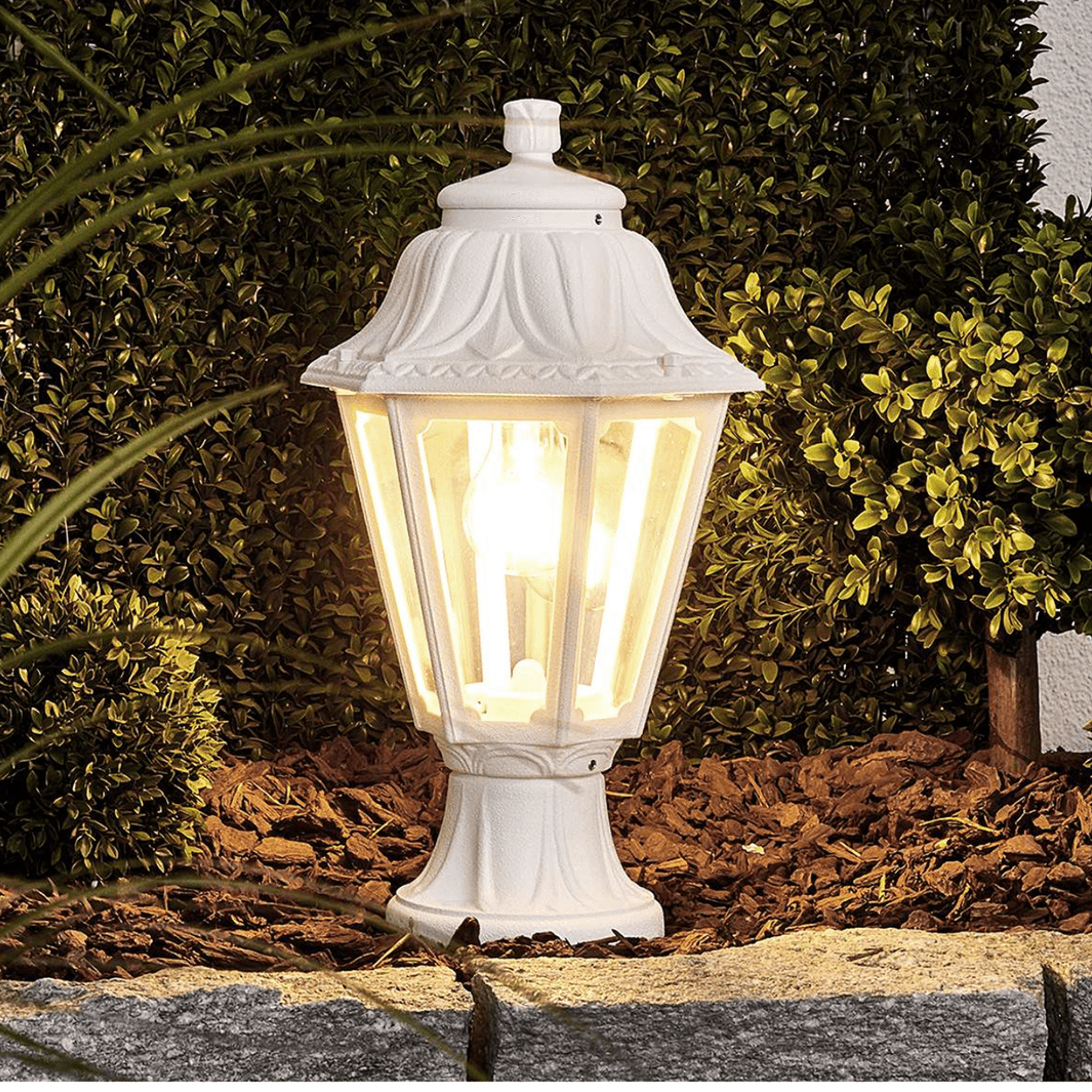 Mikrolot/Anna White Clear E27 Post Top Light - Cusack Lighting