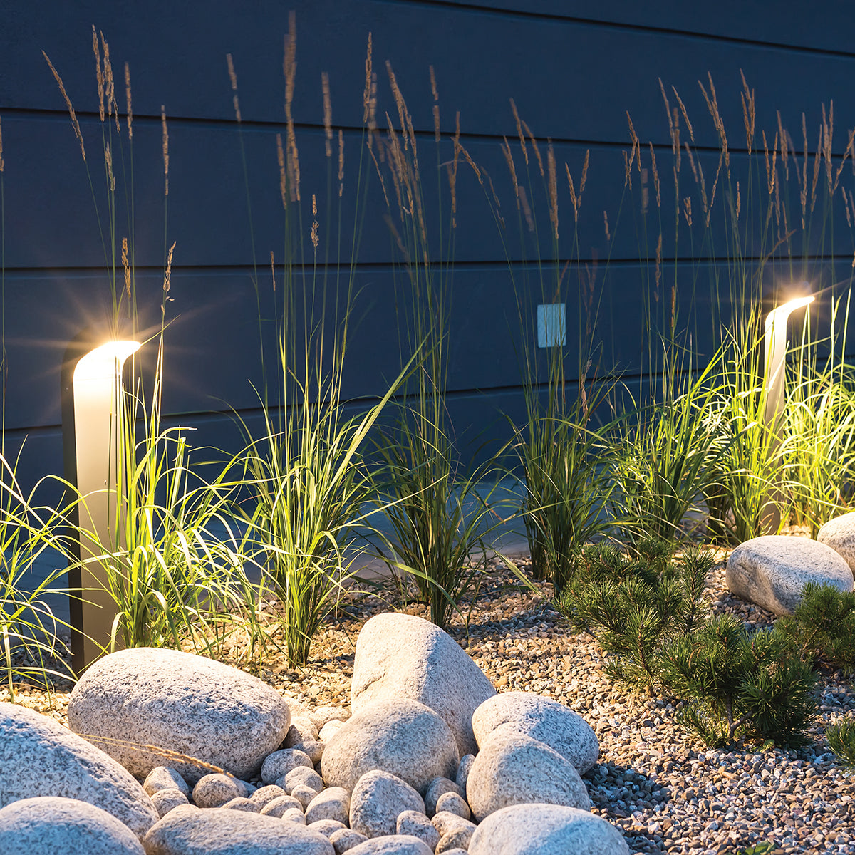 Molde LED Bollard - Cusack Lighting