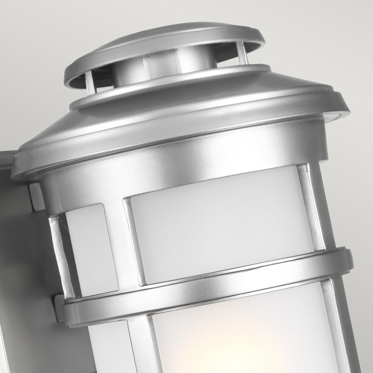 Newport Medium Wall Lantern – Brushed Steel