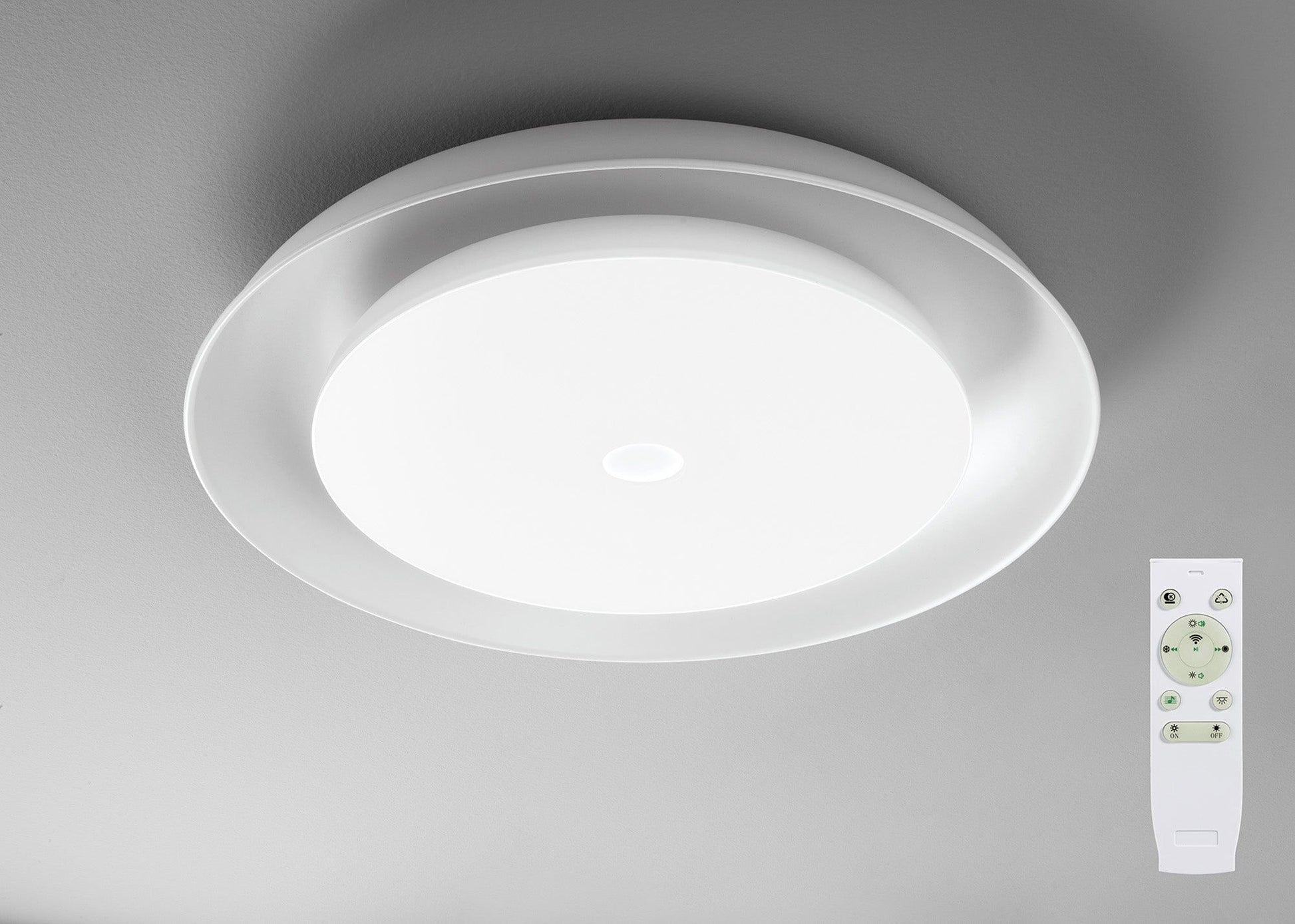 Nifty Ceiling, 1 x 36W LED RGB, Tuneable White 3000K-6000K, 1800lm, 10W Speaker, Bluetooth/Remote Control/App Control, 3yrs Warranty