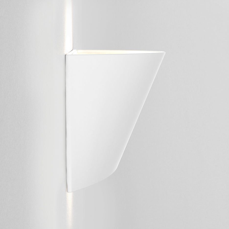 Parallel Ceramic IP20 Wall Light Fixture