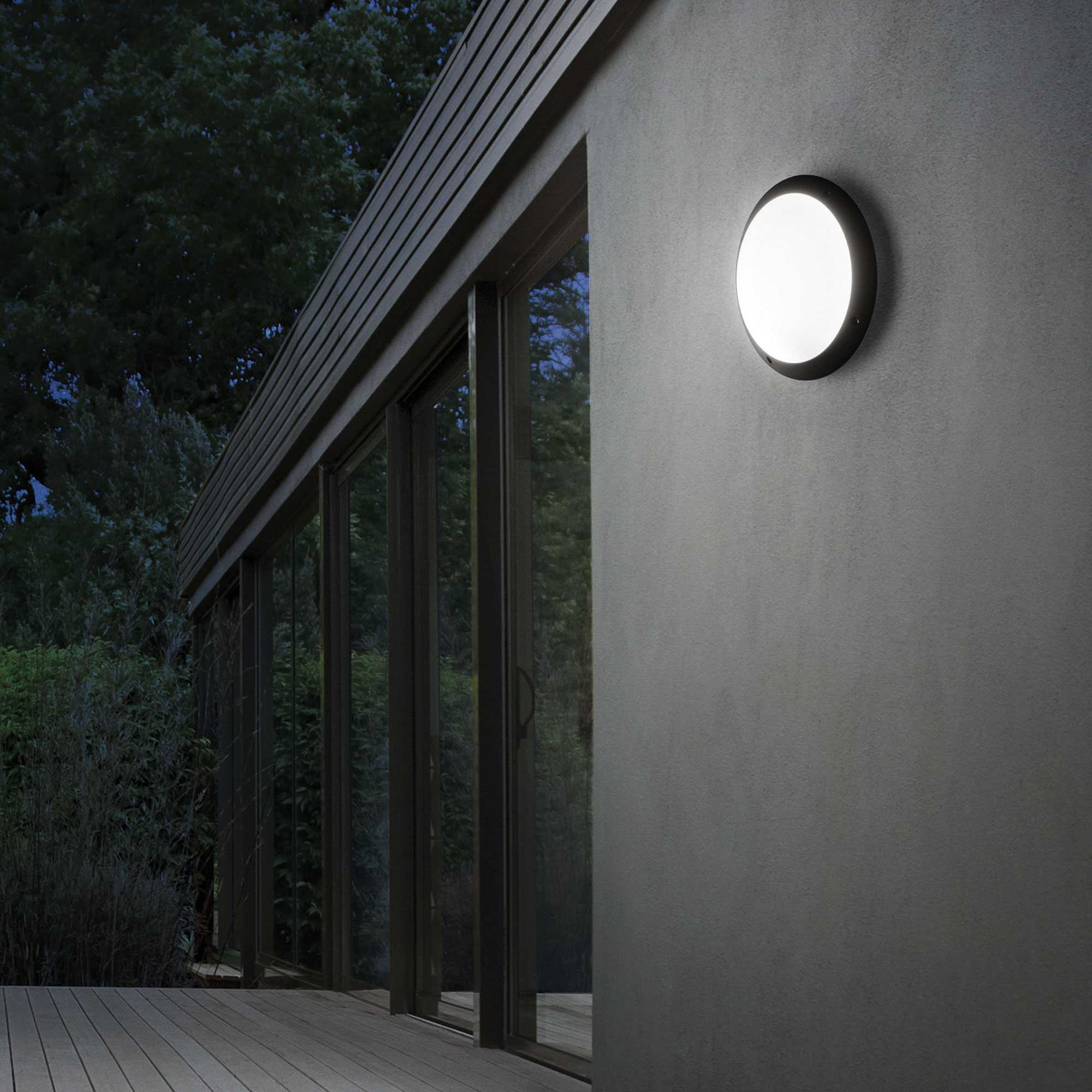 Polar Wall Light - White/Black Finish - Cusack Lighting