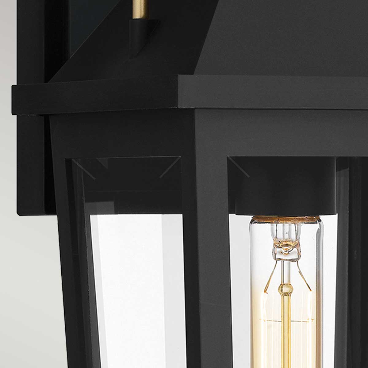 Quoizel Buckley Coastal 1 lt Outdoor Wall Lantern - Matt Black &amp; Brass Accent  IP44 E27