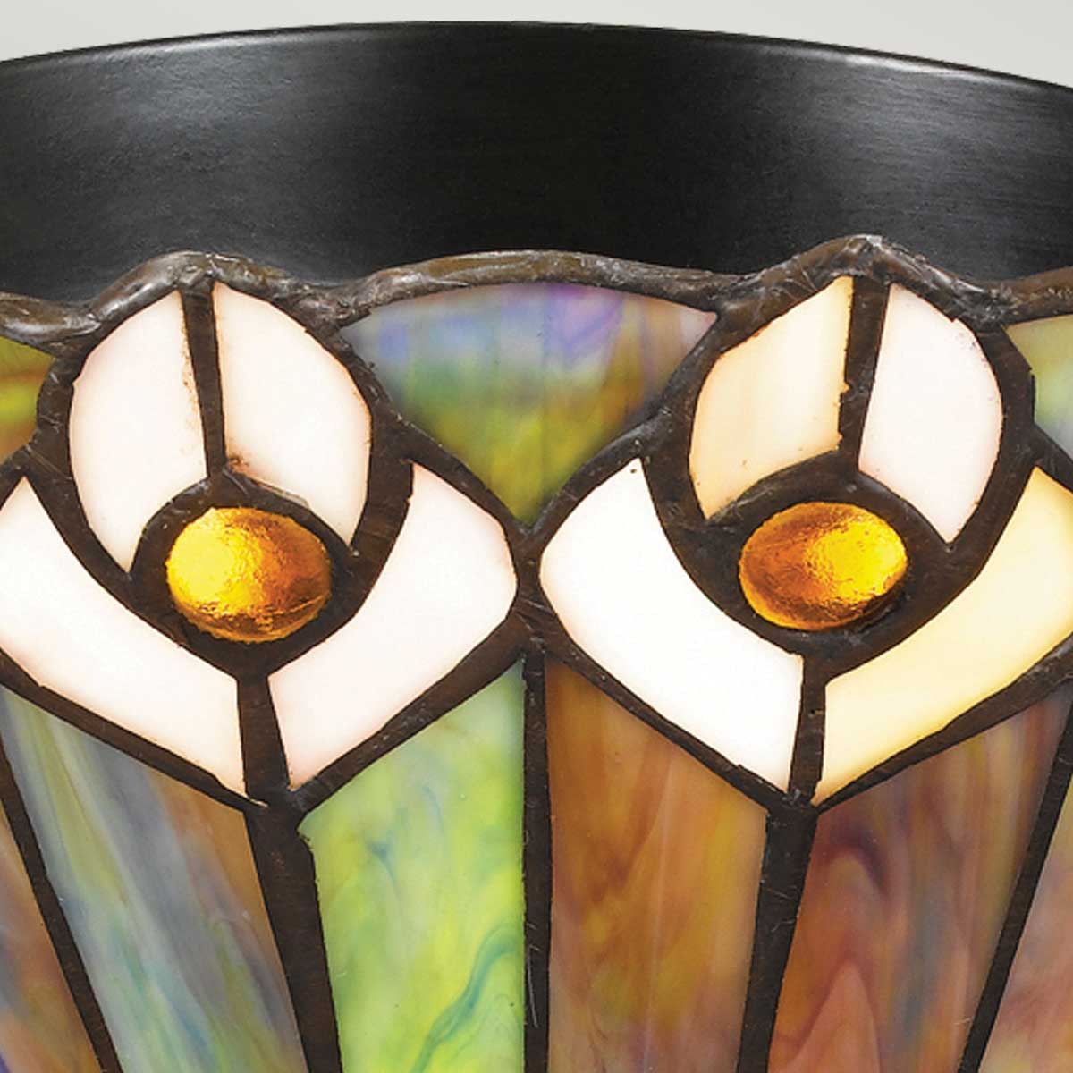 Quoizel Watkins 2 lt Tiffany style Flush - Valiant Bronze &amp; Art Glass Shade E27