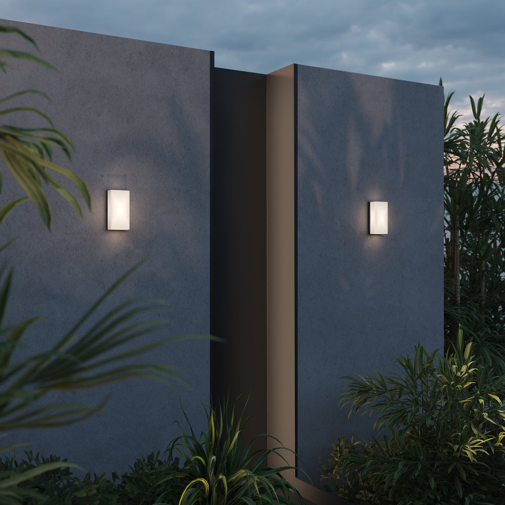 Badd Outdoor Wall Light