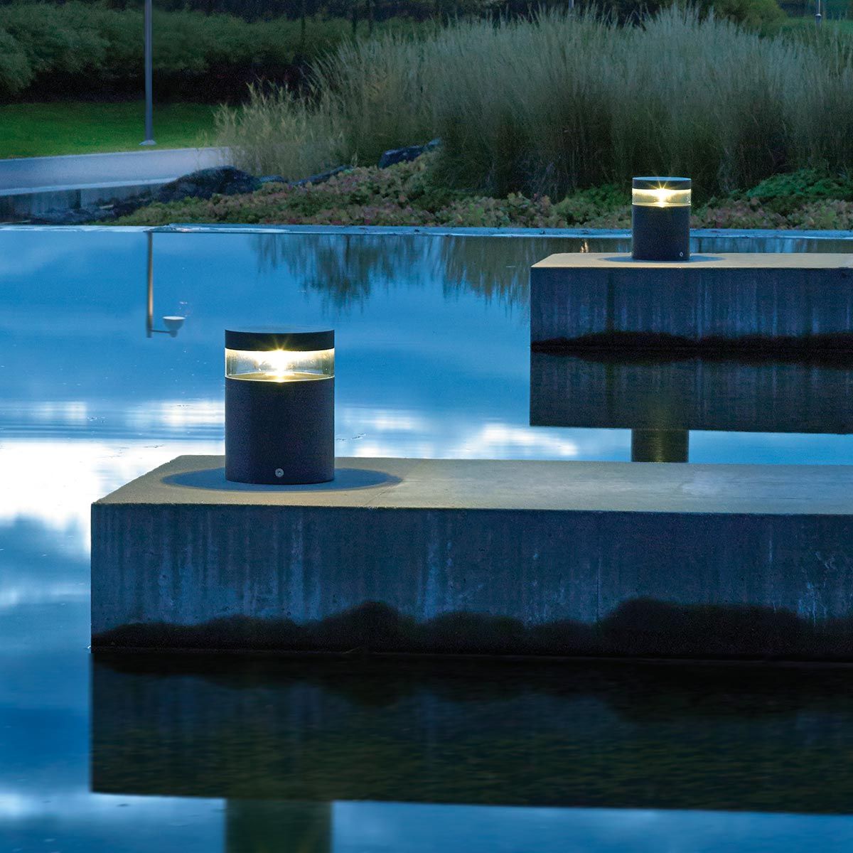 Stavanger LED Small/Medium Bollard - Graphite Integrated LED  IP65