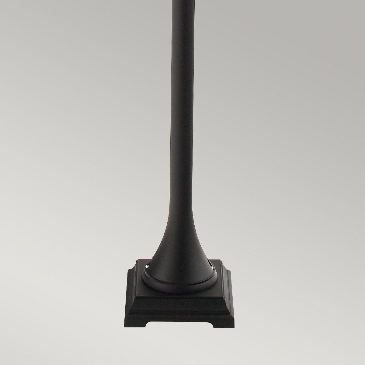 Valencia 1/2/3Lt Head Lamp Post - Black IP54  E27