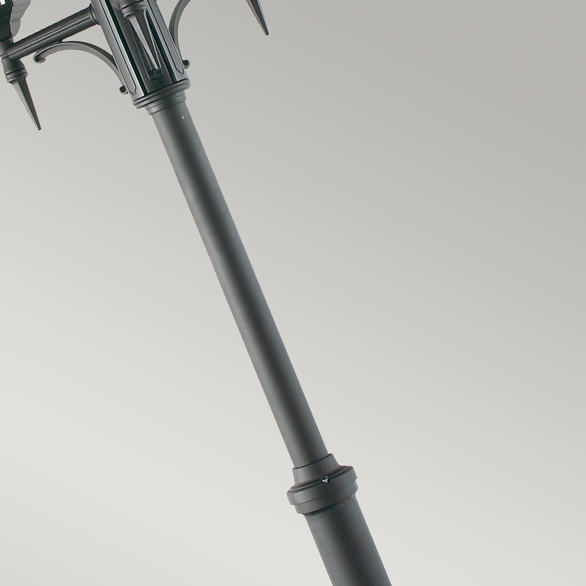 Valencia 1/2/3Lt Head Lamp Post - Black IP54  E27