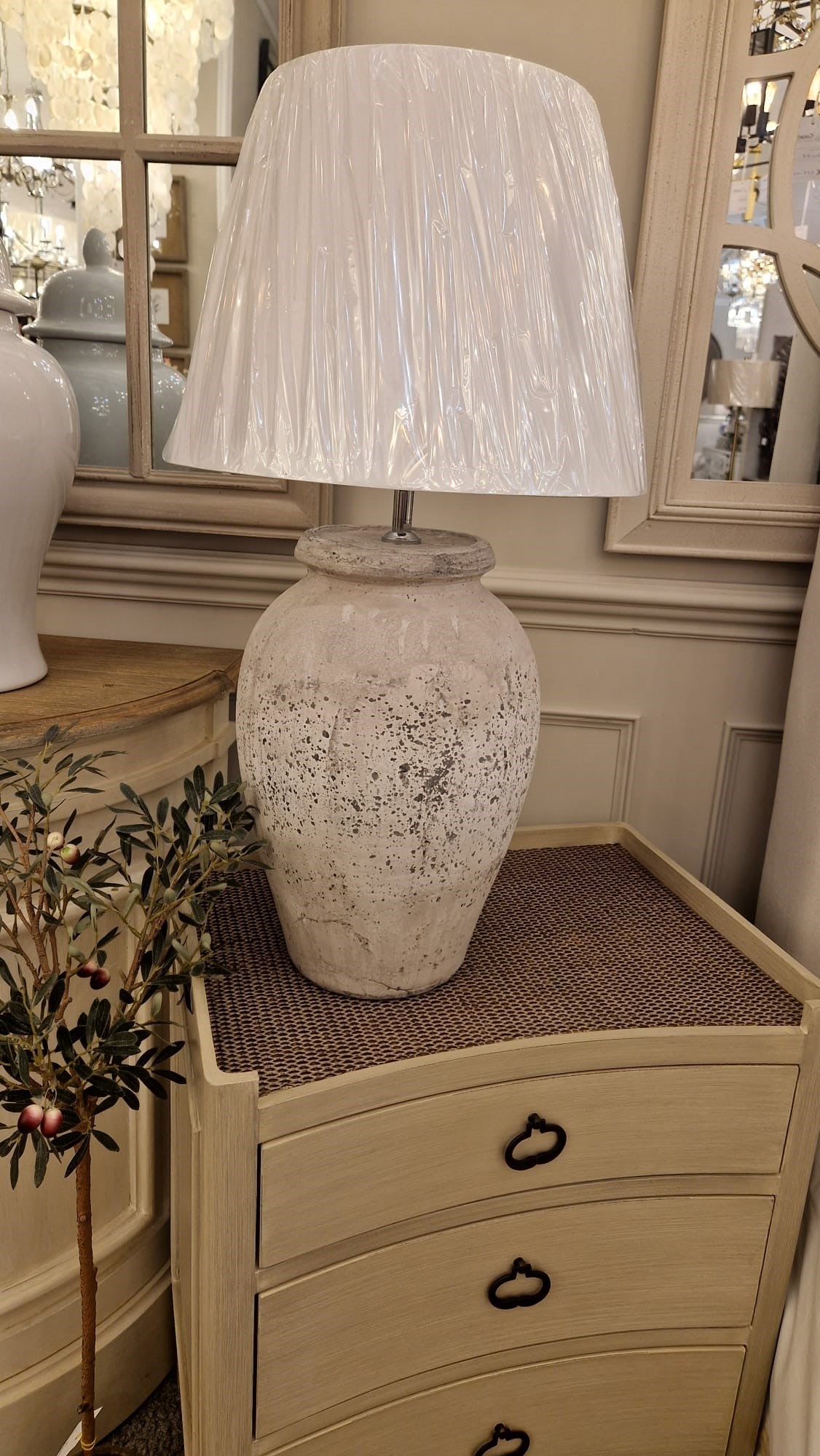 Vulsini Table Lamp