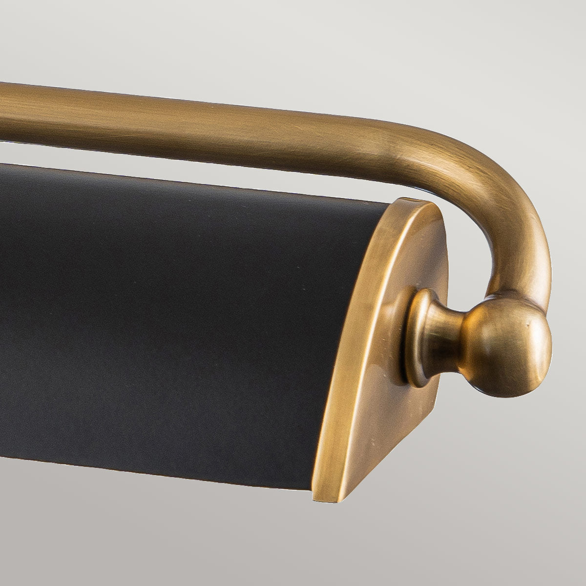 Winchfield 2lt Small/Large Picture Light - In Various Finishes E14