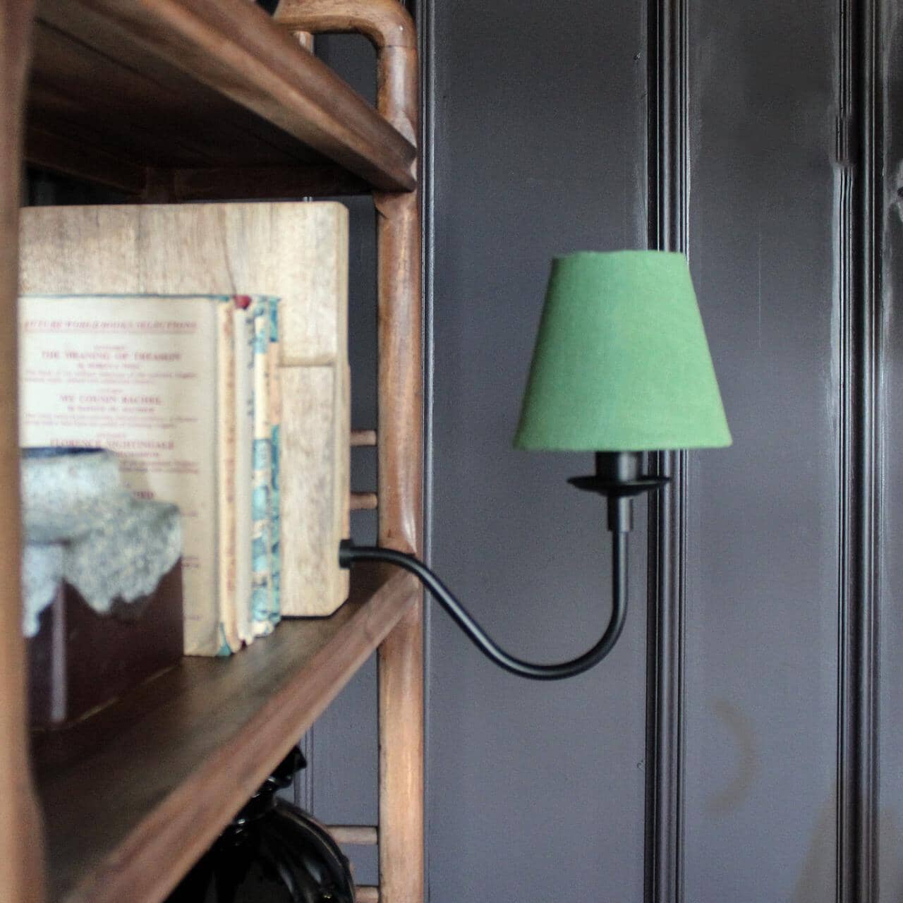 Teoranta Wooden Bookshelf Lamp- Green/ White Shades