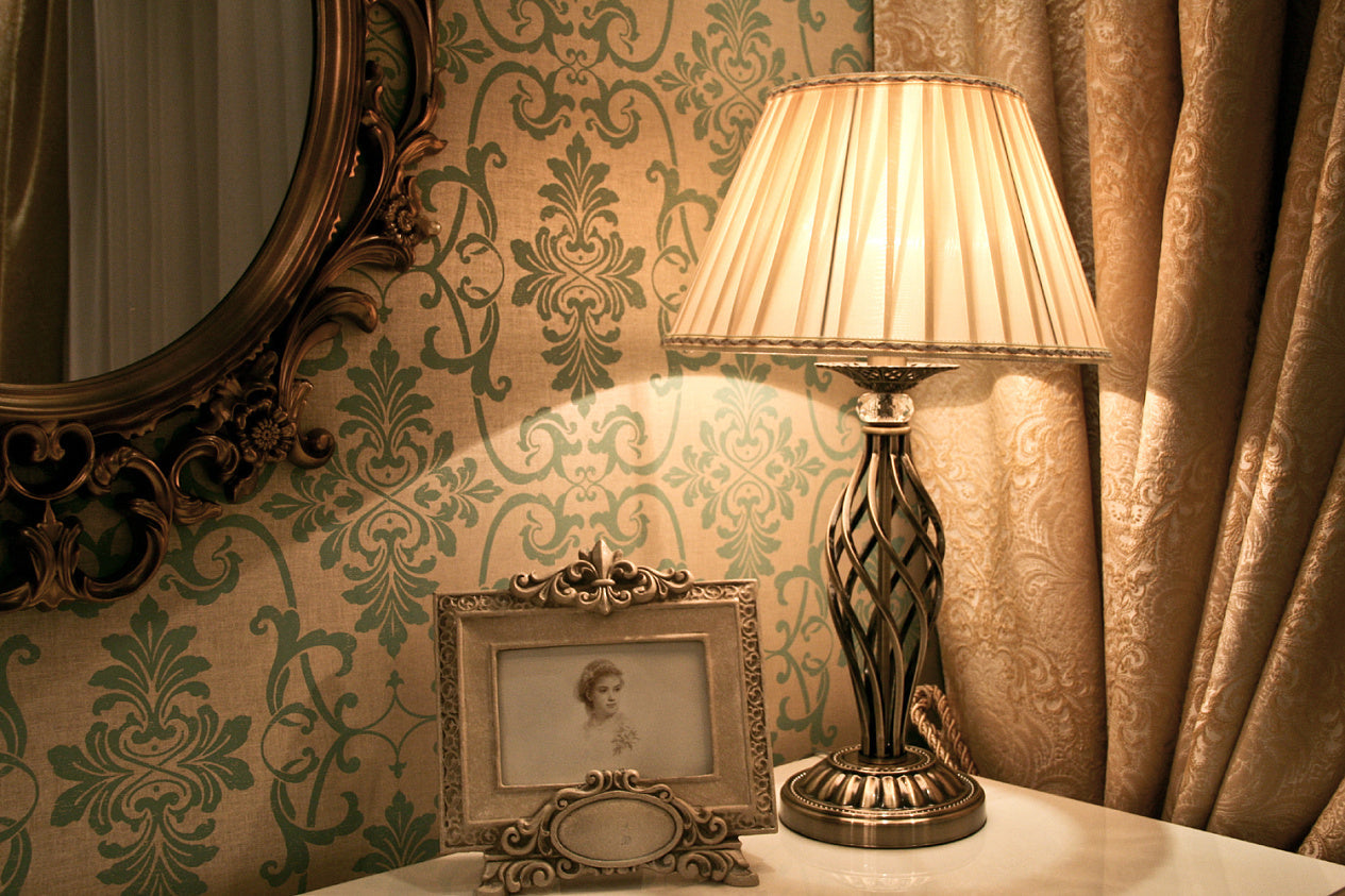 Grace Table Lamp