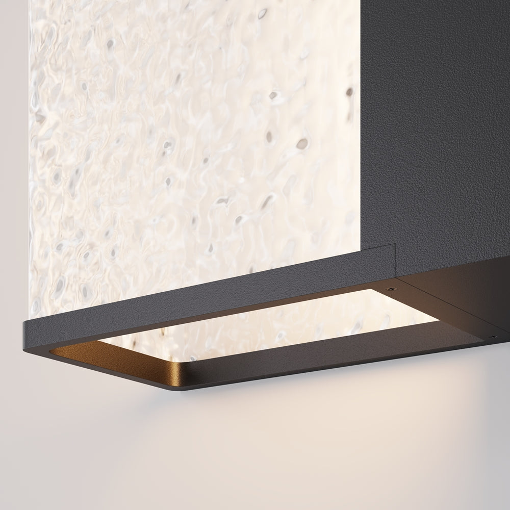 Floeva Outdoor Wall Light