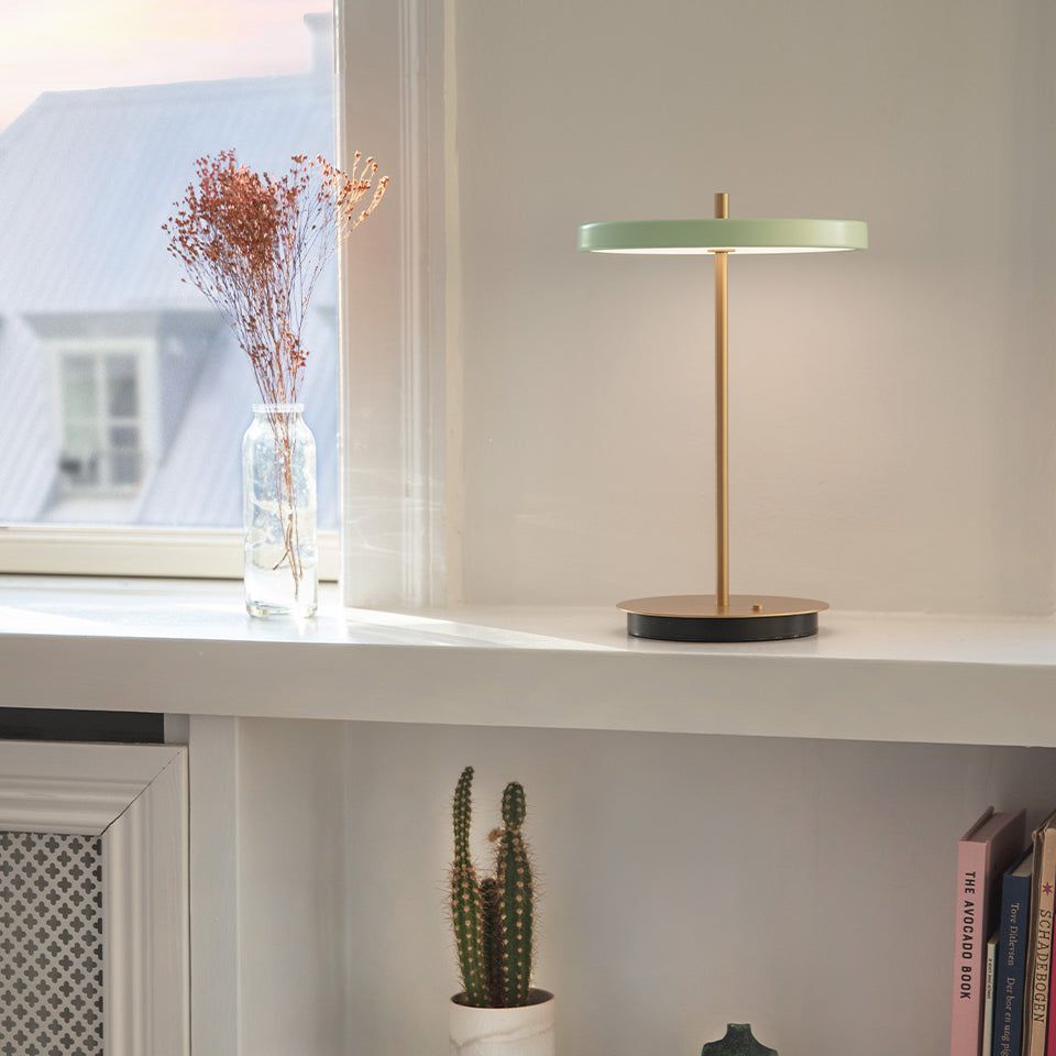Asteria Move Portable Table Lamp nuance olive