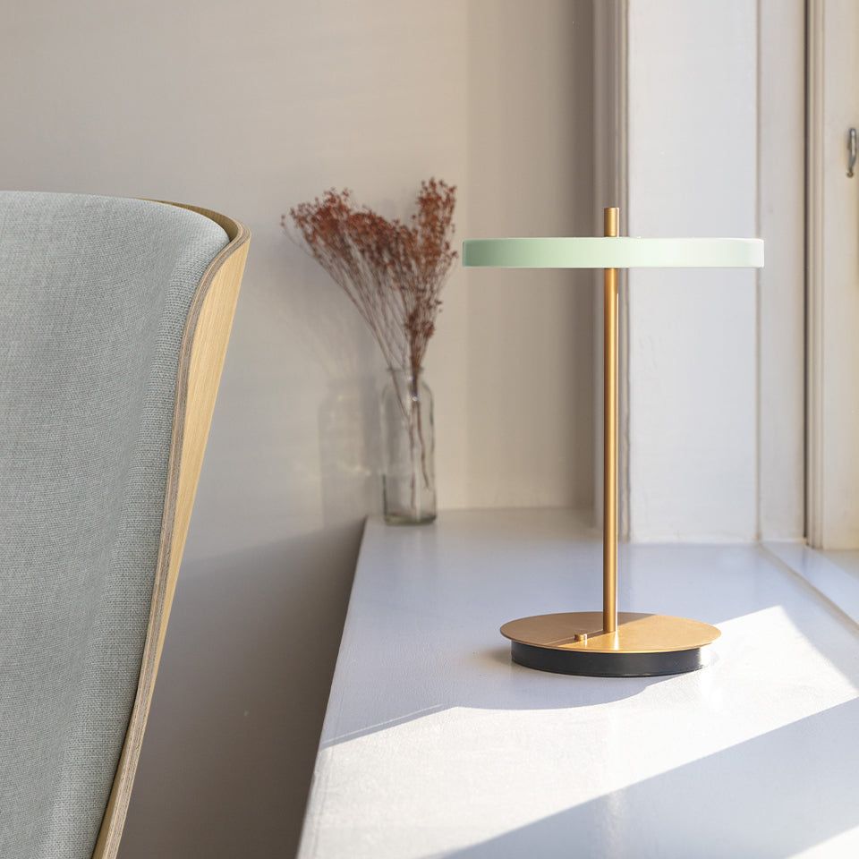 Asteria Move Portable Table Lamp nuance olive