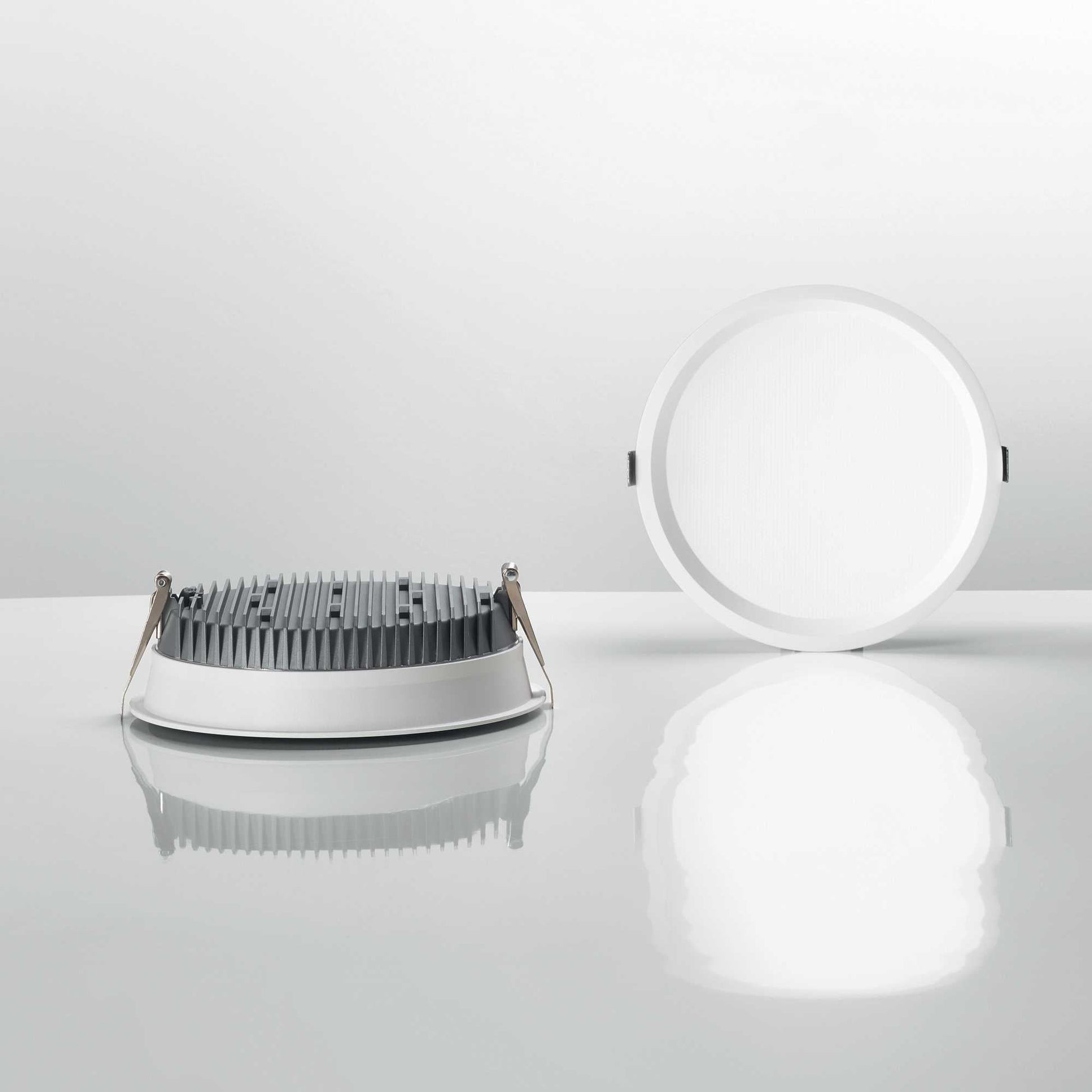 Deep 10W/20W/30W, 3000K/4000K - White Finish - Cusack Lighting