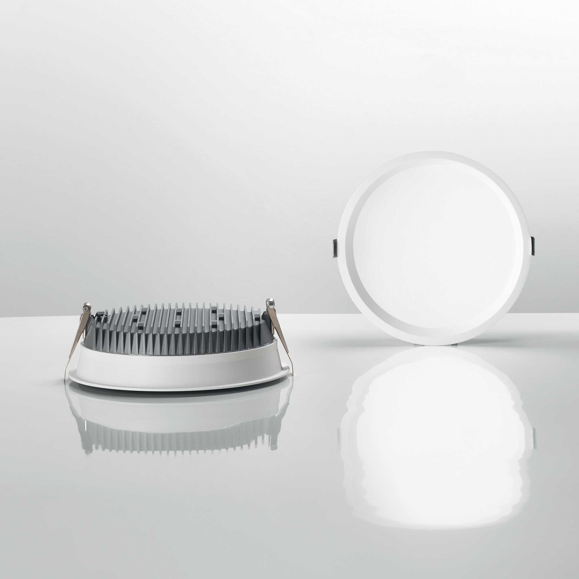 Deep 10W/20W/30W, 3000K/4000K - White Finish - Cusack Lighting