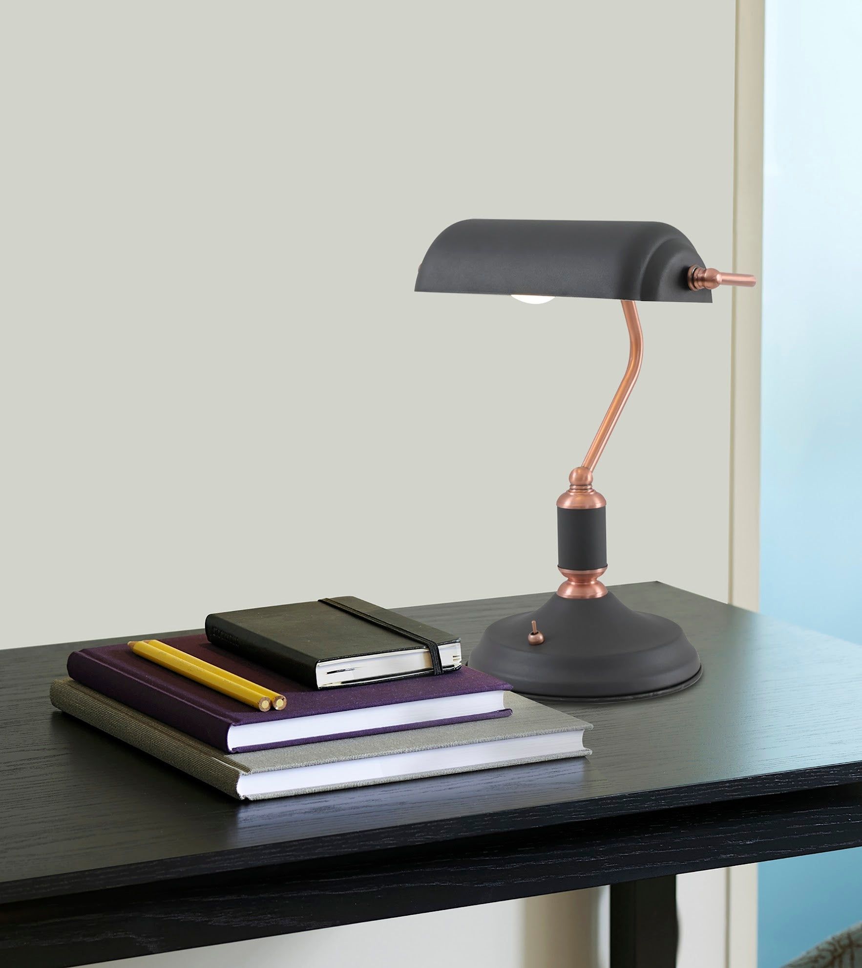 Ietson Table Lamp 1 Light With Toggle Switch, Graphite/Copper