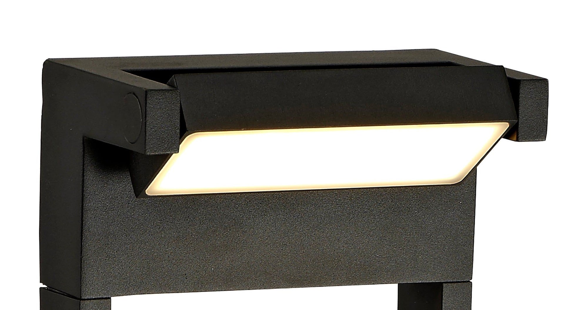 Masts Tall Post, 1 x 10W LED, 3000K, 720lm, IP54, Graphite Black, 3yrs Warranty