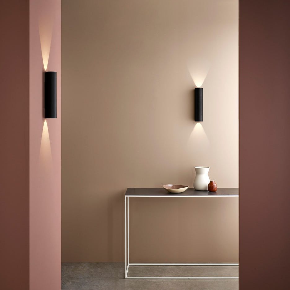 Yuma 300 LED Bronze/Textured Black/Textured White IP20